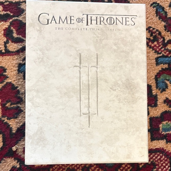 Game of Thrones Complete Third Season Box Set - Picture 1 of 4